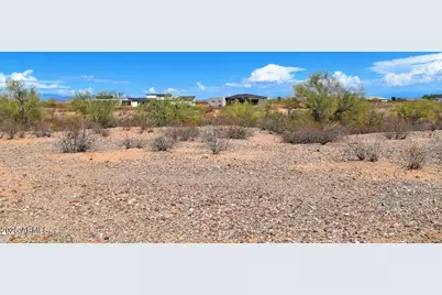 2334X W Montgomery Road #3, Wittmann, AZ 85361 - Photo 10