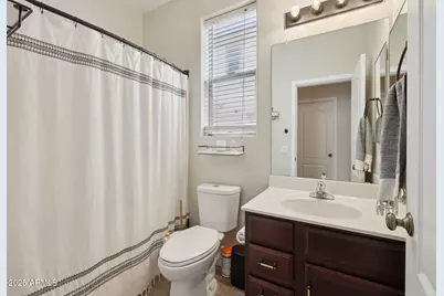 16639 W Saguaro Lane, Surprise, AZ 85388 - Photo 30