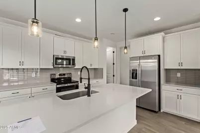 18692 E Helian Drive, Gold Canyon, AZ 85118 - Photo 2