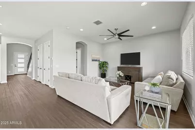 2847 W Show Low Drive, San Tan Valley, AZ 85144 - Photo 4