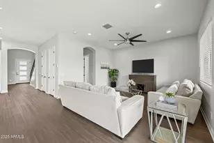 2847 W Show Low Dr, San Tan Valley, AZ 85144 - Photo 4