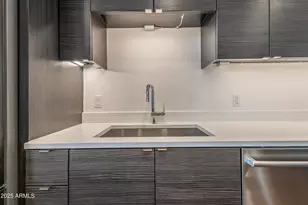 200 W Portland St, Phoenix, AZ 85003 - Photo 32