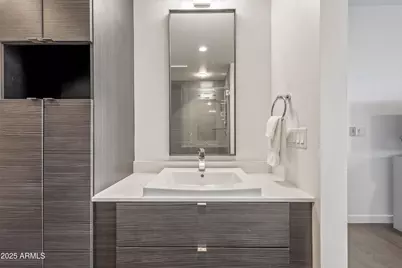 200 W Portland Street #1024, Phoenix, AZ 85003 - Photo 36