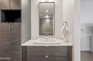 200 W Portland St, Phoenix, AZ 85003 - Photo 36