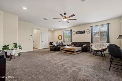 19585 W Washington Street, Buckeye, AZ 85326 - Photo 6