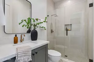 9801 N 53rd Pl, Paradise Valley, AZ 85253 - Photo 50