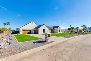 9801 N 53rd Pl, Paradise Valley, AZ 85253 - Photo 4