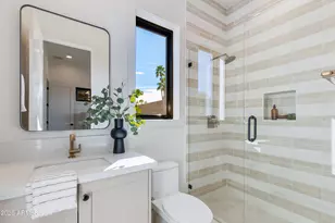 9801 N 53rd Pl, Paradise Valley, AZ 85253 - Photo 42