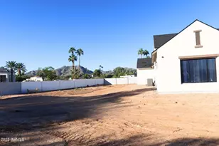 9801 N 53rd Pl, Paradise Valley, AZ 85253 - Photo 6