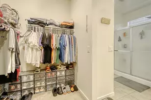 9825 W Trumbull Rd, Tolleson, AZ 85353 - Photo 14