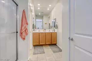 9825 W Trumbull Rd, Tolleson, AZ 85353 - Photo 12