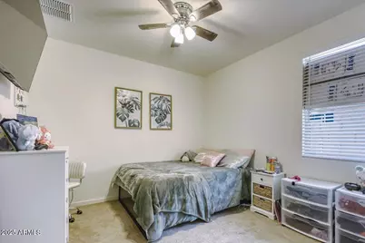 9825 W Trumbull Road, Tolleson, AZ 85353 - Photo 8