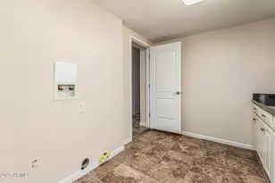 2807 N 8th Ave, Phoenix, AZ 85007 - Photo 32