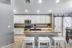 7435 W Trails Dr, Glendale, AZ 85308 - Photo 16