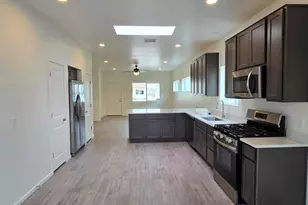 307 S Meadowood Ln, Sierra Vista, AZ 85635 - Photo 10