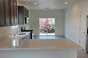 307 S Meadowood Ln, Sierra Vista, AZ 85635 - Photo 6