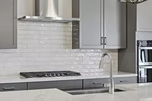 15918 W El Cortez Pl, Surprise, AZ 85387 - Photo 6