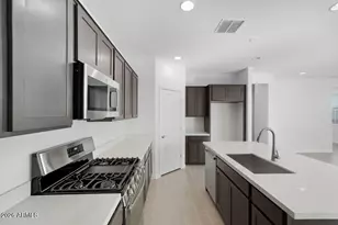 25204 N 165th Ln, Surprise, AZ 85387 - Photo 6