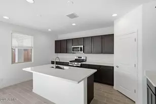 25204 N 165th Ln, Surprise, AZ 85387 - Photo 8