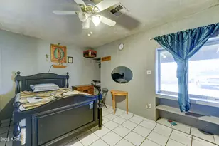 6541 N 54th Ave, Glendale, AZ 85301 - Photo 16