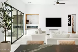 4002 N 33rd Pl, Phoenix, AZ 85018 - Photo 22