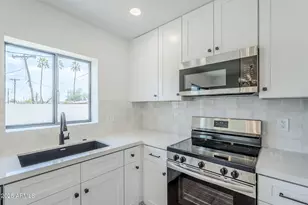 3609 E Palm Ln, Phoenix, AZ 85008 - Photo 4