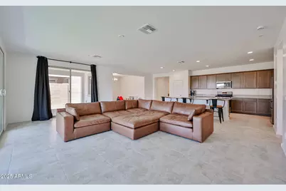 17819 W Georgia Avenue, Litchfield Park, AZ 85340 - Photo 14