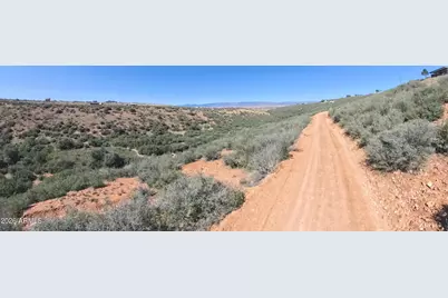9790 E Antrim Road #18, Dewey, AZ 86327 - Photo 1