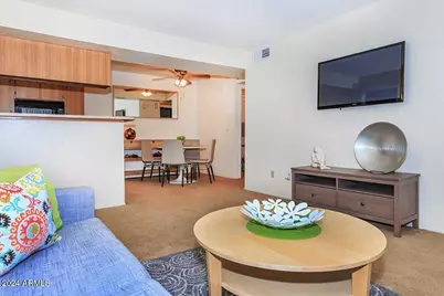 3040 E Shea Boulevard #C, Phoenix, AZ 85028 - Photo 4