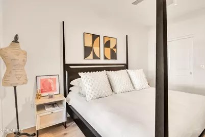 5450 E Deer Valley Drive #1004, Phoenix, AZ 85054 - Photo 16