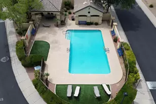 7029 S Golfside Ln, Phoenix, AZ 85042 - Photo 32