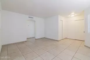 925 S Longmore, Mesa, AZ 85202 - Photo 10