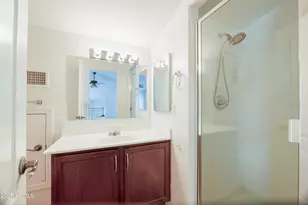 5749 S 21st Terrace, Phoenix, AZ 85040 - Photo 10