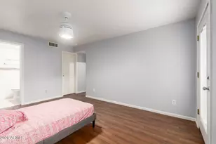 151 E Broadway Rd, Tempe, AZ 85282 - Photo 18