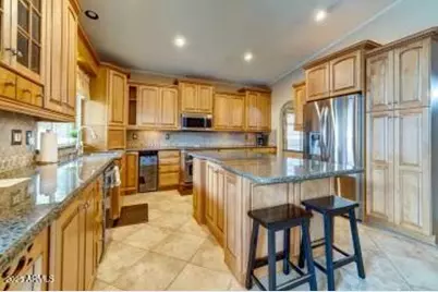 7680 W Mary Jane Lane, Peoria, AZ 85382 - Photo 10