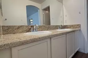 1241 S Wagon Wheel Dr, Chandler, AZ 85286 - Photo 14