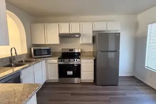 1241 S Wagon Wheel Dr, Chandler, AZ 85286 - Photo 4