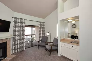 205 N 74th St, Mesa, AZ 85207 - Photo 8