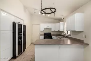 42458 W Desert Fairways Dr, Maricopa, AZ 85138 - Photo 10