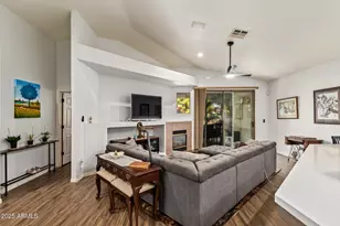 7031 S 32nd Pl, Phoenix, AZ 85042 - Photo 4