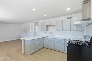 3914 W Palm Ln, Phoenix, AZ 85009 - Photo 4