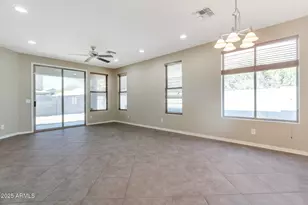 29356 N 67th Ave, Peoria, AZ 85383 - Photo 6