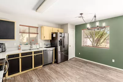 3049 W Santa Cruz Avenue, San Tan Valley, AZ 85144 - Photo 8