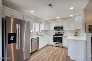 15252 N 100th St, Scottsdale, AZ 85260 - Photo 6