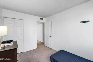 1032 E Redfield Rd, Tempe, AZ 85283 - Photo 12