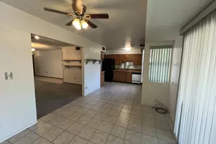 10045 W Coggins Dr, Sun City, AZ 85351 - Photo 4