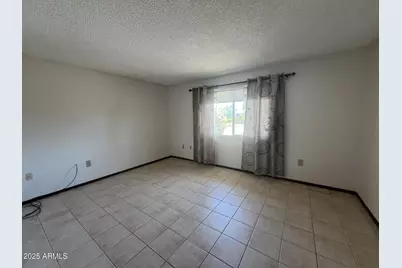 10045 W Coggins Drive, Sun City, AZ 85351 - Photo 8