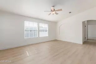 120 N Val Vista Dr, Mesa, AZ 85213 - Photo 4