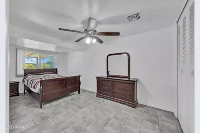 11025 W Cherry Hills Drive W, Sun City, AZ 85351 - Photo 12