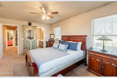 15211 N 89th Avenue, Peoria, AZ 85381 - Photo 16